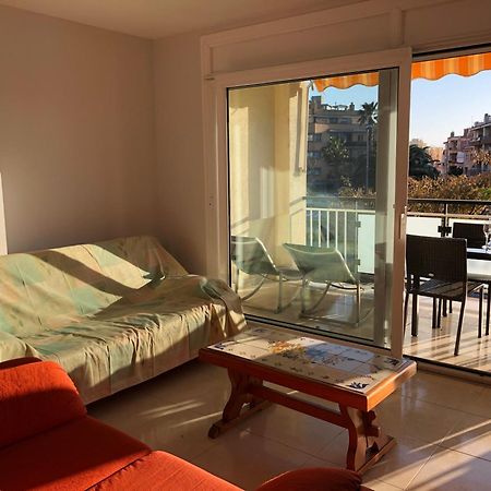 Apartamentos Benet Roses Dış mekan fotoğraf